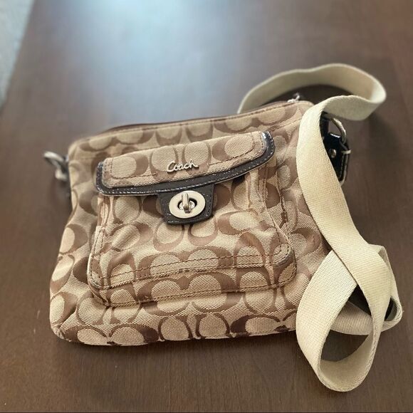 Authentic brown Coach crossbody bag - Picture 2 of 6
